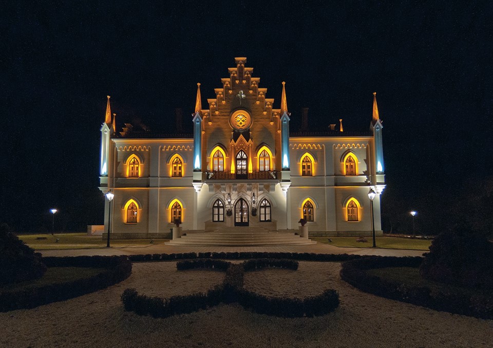 You are currently viewing SoNoRo Conac continuă cu concertul de la Palatul Cuza de la Ruginoasa, 21 iunie